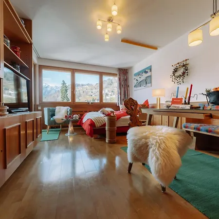 Apartament Tonis *