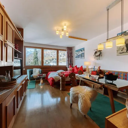 Apartament Tonis *